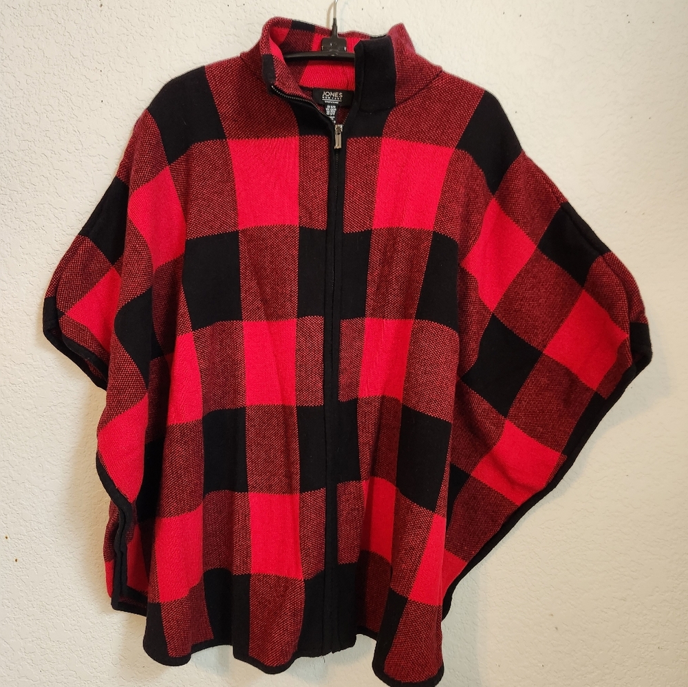 Jones New York Red/Black Checked‎ Zip-Up Ponch, Size S/M